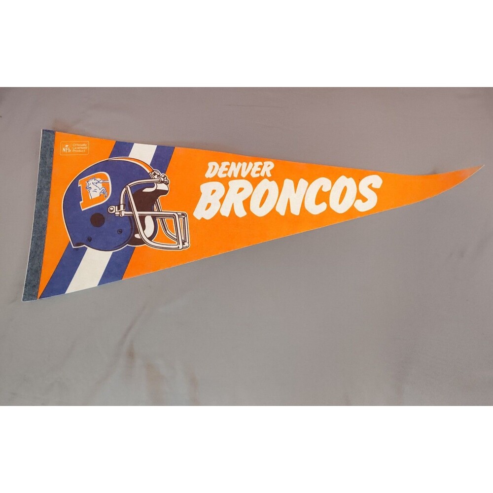 Vintage NFL Denver Broncos Football Felt Pennant 12"x30"